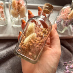 Trockenblumen Flasche mit Schleierkraut - Vase mit getrockneten Blumen - Tischdeko Hochzeit Balkon