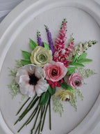 3D Blumen Wanddekor Skulpturmalerei, Gipsblumen im ovalen Holzrahmen, 43x33 cm