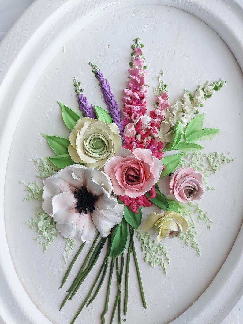 3D Blumen Wanddekor Skulpturmalerei, Gipsblumen im ovalen Holzrahmen, 43x33 cm