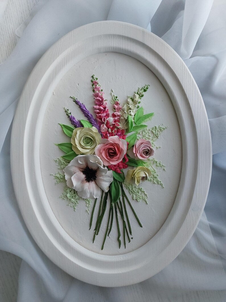 3D Blumen Wanddekor Skulpturmalerei, Gipsblumen im ovalen Holzrahmen, 43x33 cm