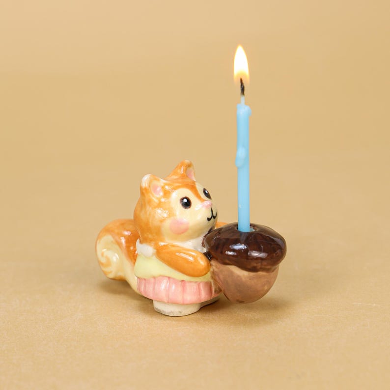 Keramik Eichhörnchen Tortenaufsatz mit Kerzenhalter, Natur Themen Kuchen Dekoration, Orange