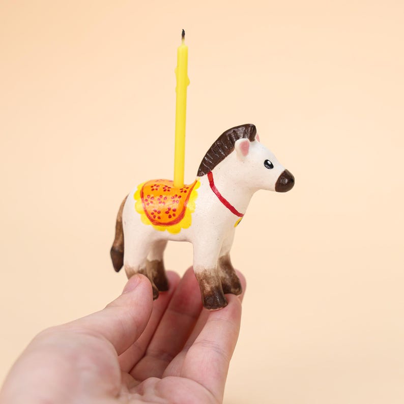 Pony-Kerzenhalter aus Keramik, handbemalt, schwarz-braune Mähne, Geburtstagskerze, Kuchendeckel für Pferdefans