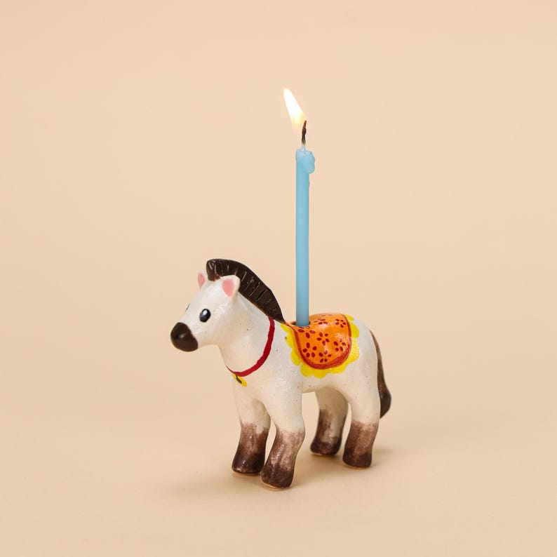 Pony-Kerzenhalter aus Keramik, handbemalt, schwarz-braune Mähne, Geburtstagskerze, Kuchendeckel für Pferdefans