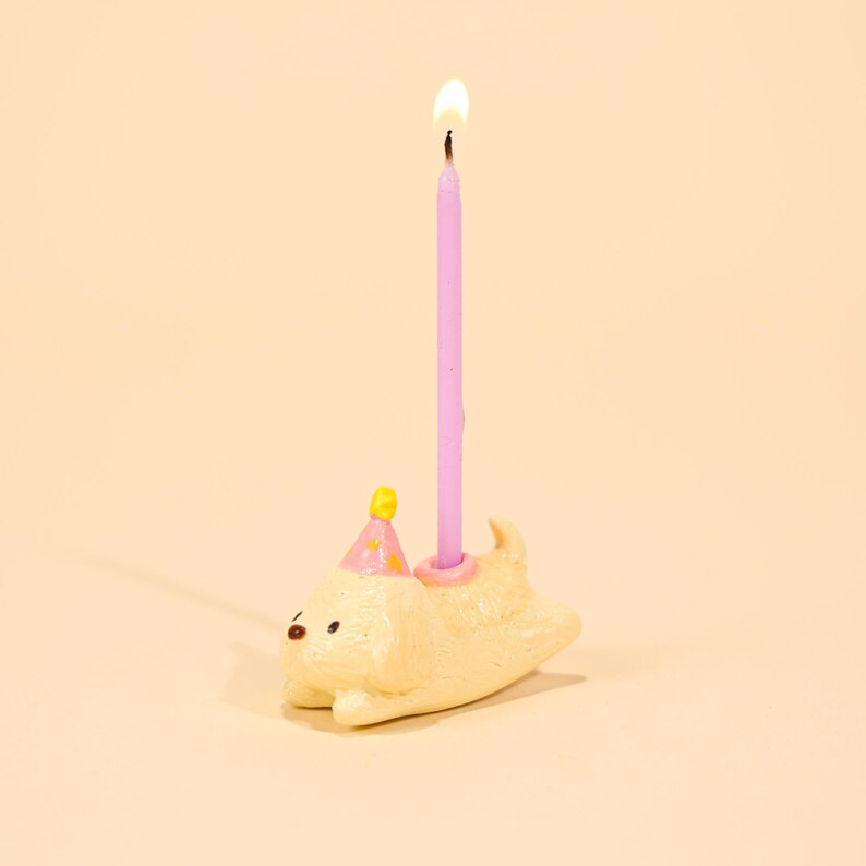 Cremefarbener Welpe Cake Topper mit rosa Partyhut Keramik Kerzenhalter Geburtstagsdekoration Hund Kuchen Dekor