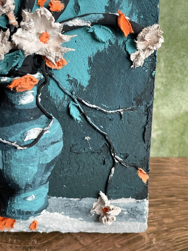 Skulpturale Mixed-Media-Blumen Wandkunst, 8x12 cm, Handmodelliertes 3D-Relief, Vintage-Blumenstrauß