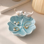 Keramik Ringablage mit Liebesvogelmotiv, Schmucktablett Blumenform, Eheringhalter für Paare, Weiß Rosa Blau Grün, 4,9 Zoll