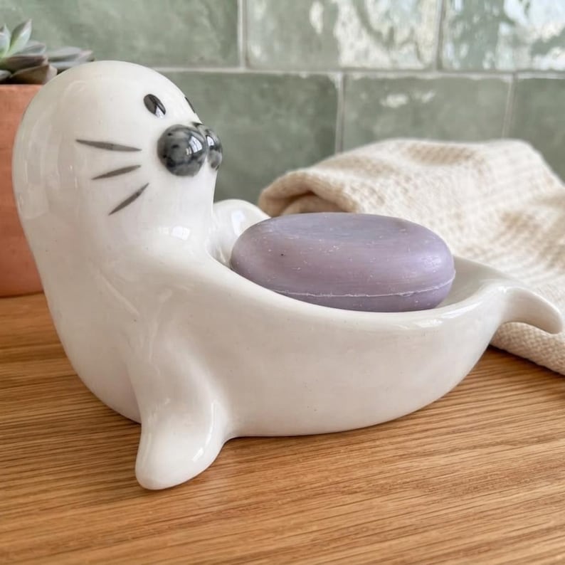 Keramik-Seifenschale mit Robbenmotiv, Badezimmer-Deko im Küstenstil, 19 cm