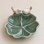 Keramik Ringablage mit Liebesvogelmotiv, Schmucktablett Blumenform, Eheringhalter für Paare, Weiß Rosa Blau Grün, 4,9 Zoll