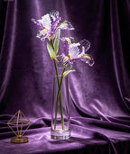Handgeblasene Irisblüte aus Glas Lila Glasskulptur Fensterdeko